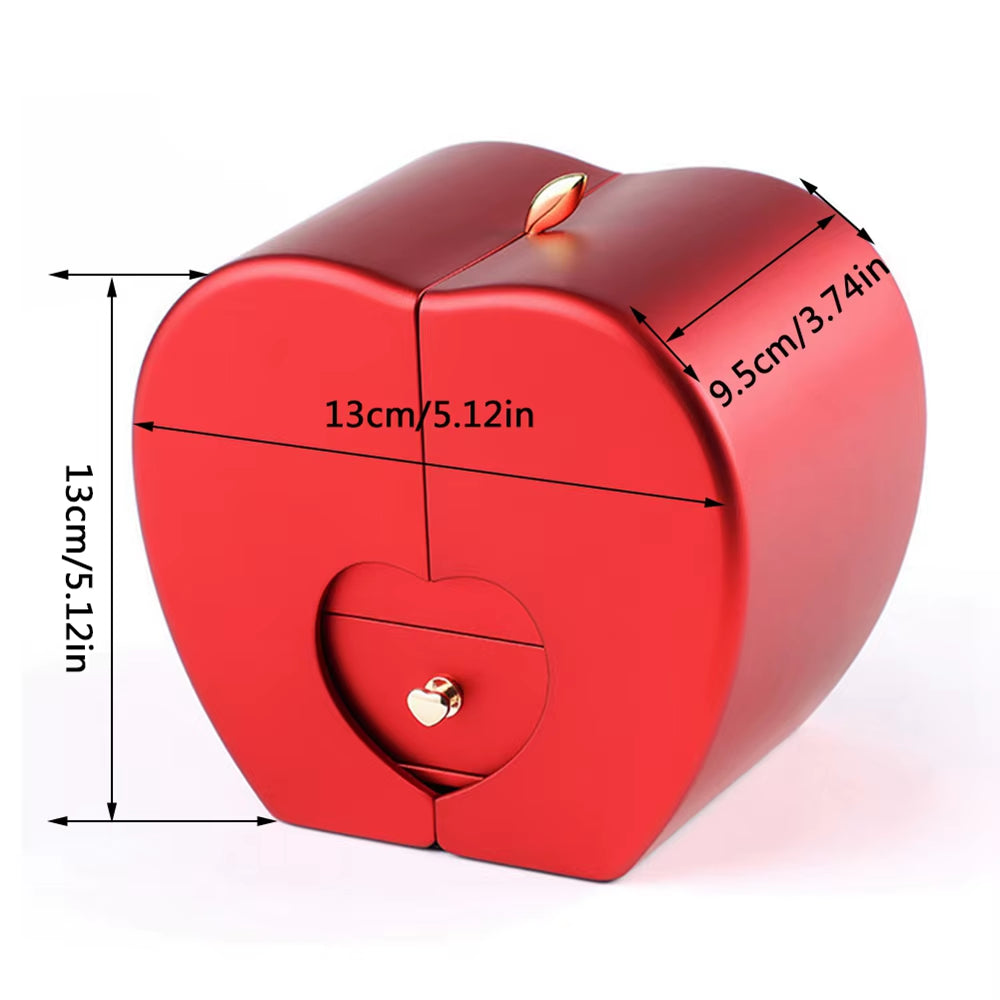 Rose box with necklace 